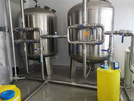 工業(yè)軟水器