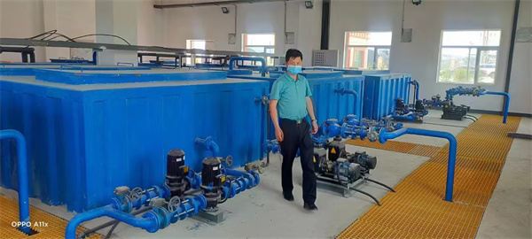 污水處理廠污水處理設備.jpg